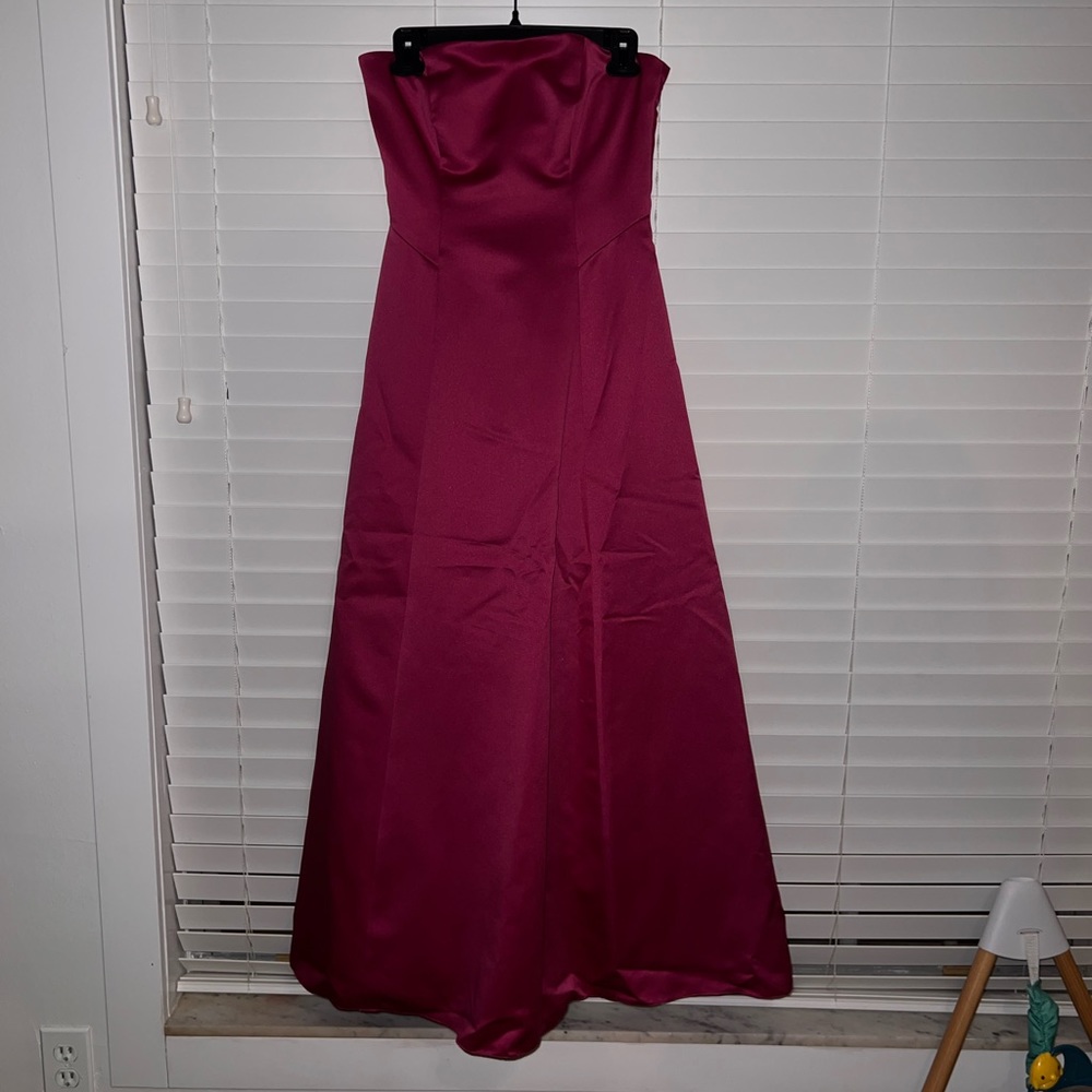 Strapless gown